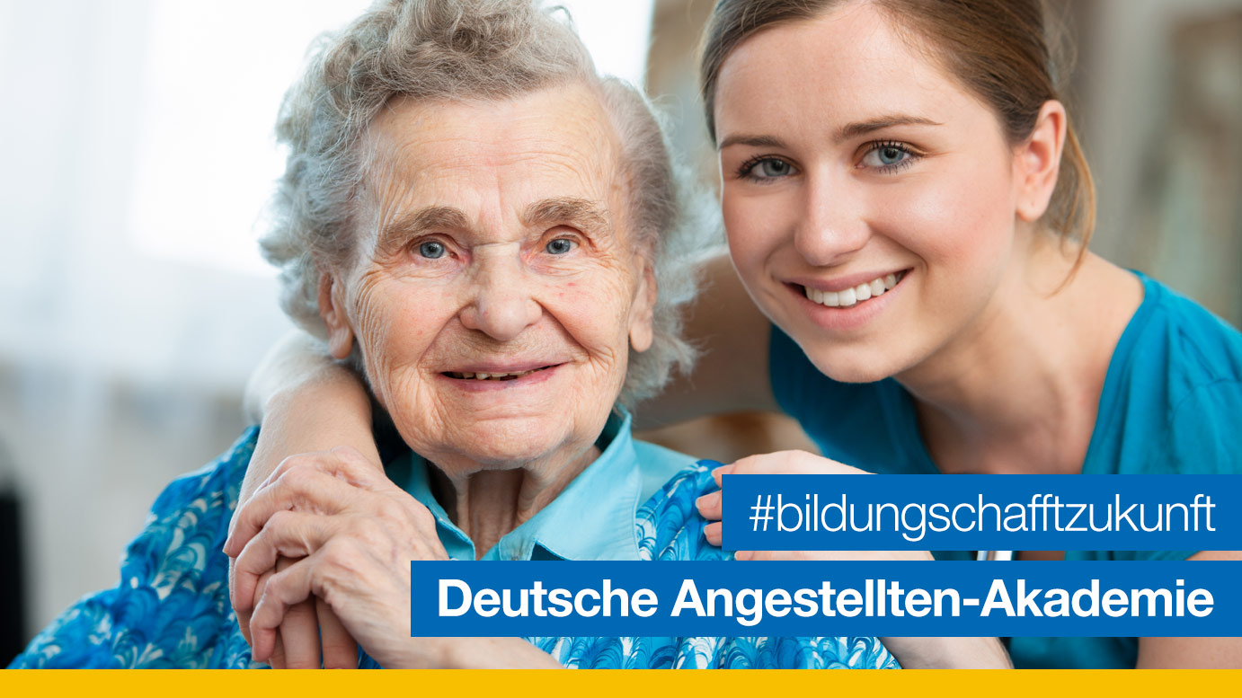 Flyer DAA - Alte Frau und Mädchen - #bildungschafftzukunft