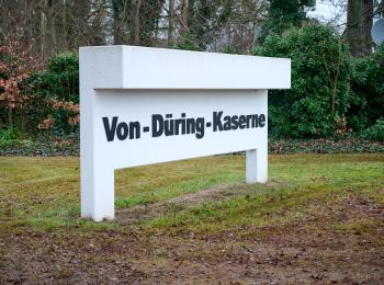 Schild der Von-Düring-Kaserne
