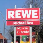 Marktschild REWE Markt Beu